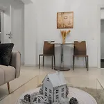Downtown Cozy Corner