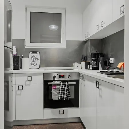 Apartment Downtown Cozy Corner