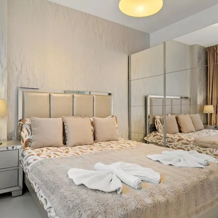 Downtown Cozy Corner *